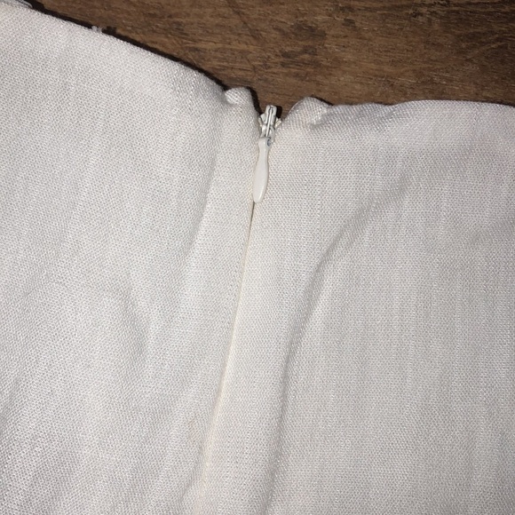 Ellison size small white crochet lace summer short - Picture 4 of 6